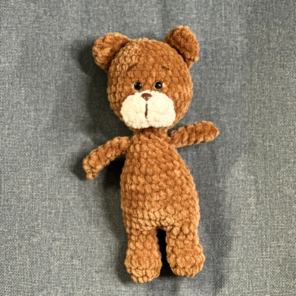 Háčkovaná hračka