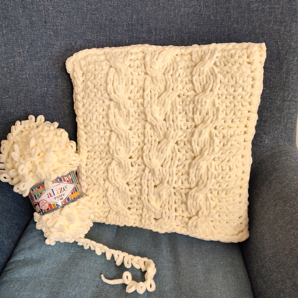 Polštářek ze smyčkové příze