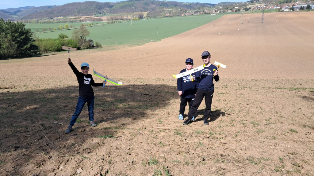 Letečtí modeláři vyzkoušeli modely